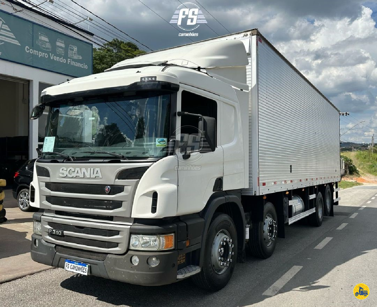 CAMINHAO SCANIA SCANIA P310 Baú Furgão FS Caminhões PIEDADE SÃO PAULO SP
